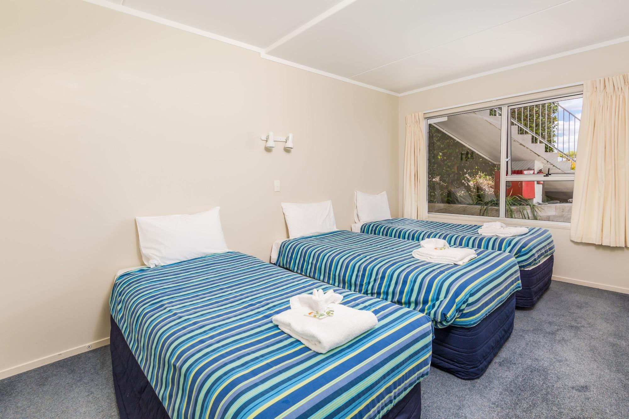 Aloha Seaview Resort Motel Paihia Exterior photo